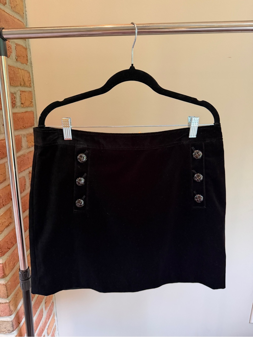 NWT Banana Republic Black Velvet Lined Mini Skirt Side Zip with Button Details